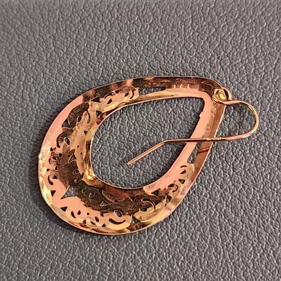 Vintage 14K Yellow Gold Cut-Out Teardrop Dangle Earrings - Picture 4 of 10